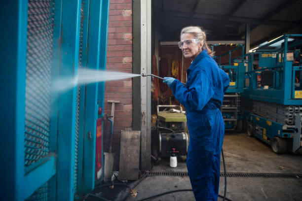 Best Spring Cleaning  in Baldwinville, MA